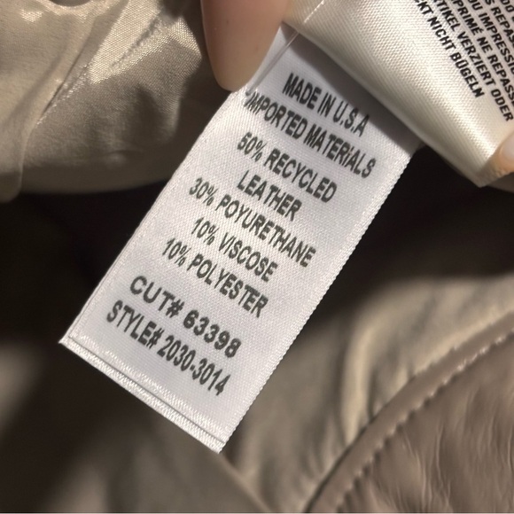 Citizens of Humanity New size 28 Shiny Beige Flared Isola  Pants - Picture 7 of 9